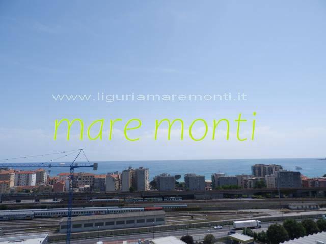 appartamento in vendita a Savona