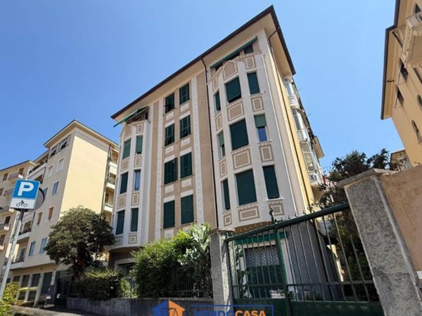 appartamento in vendita a Savona in zona Centro Storico