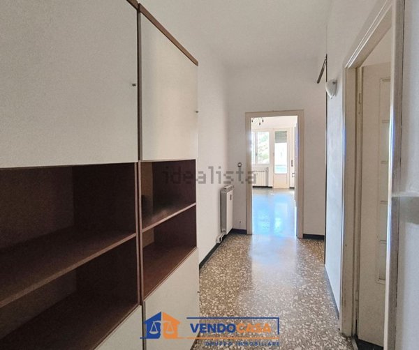 appartamento in vendita a Savona in zona Centro Storico