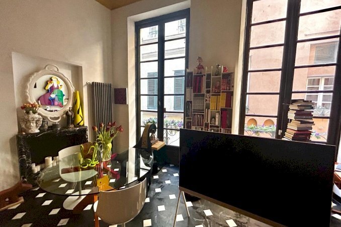 appartamento in vendita a Savona in zona Centro Storico