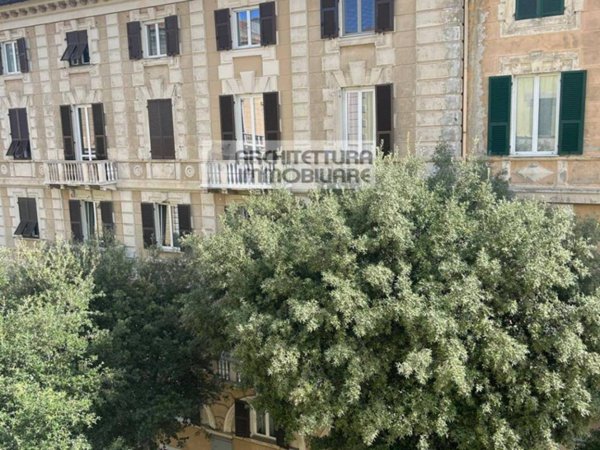 appartamento in vendita a Savona in zona Centro Storico