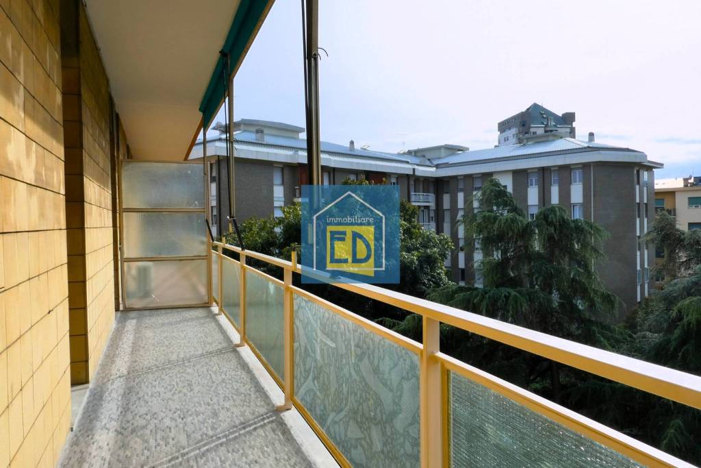 appartamento in vendita a Savona in zona Centro Storico