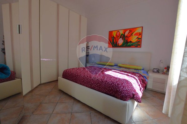 appartamento in vendita a Savona in zona Santuario