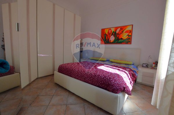 appartamento in vendita a Savona in zona Santuario