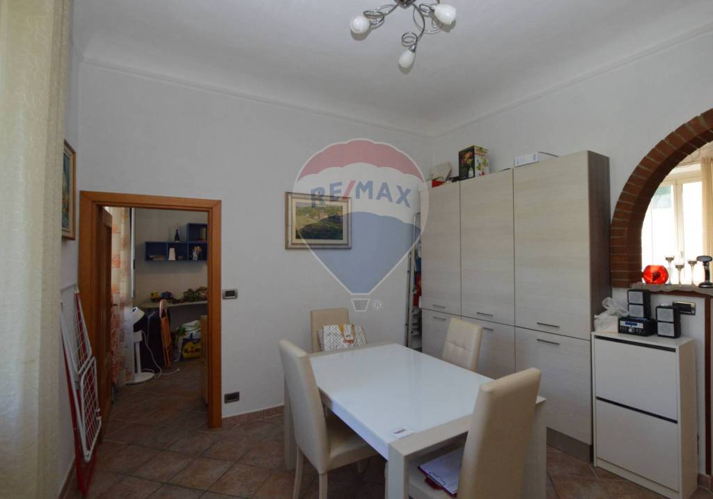 appartamento in vendita a Savona in zona Santuario