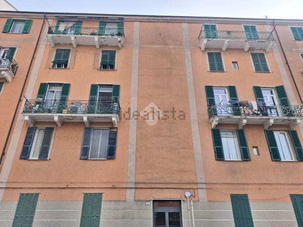 appartamento in vendita a Savona in zona Centro Storico