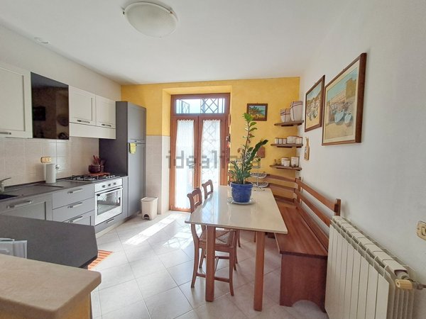 appartamento in vendita a Savona in zona Centro Storico