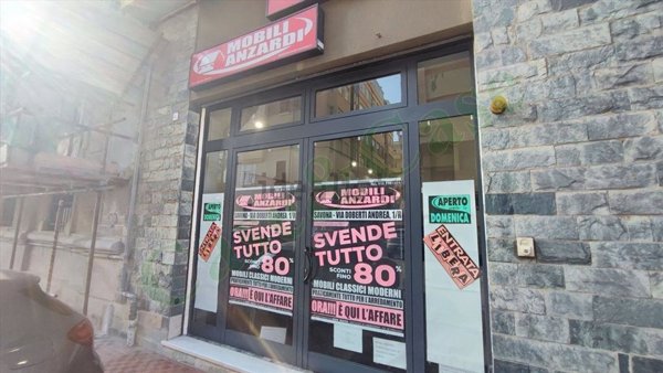 ufficio in vendita a Savona