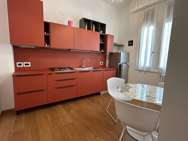 appartamento in vendita a Savona in zona Centro Storico