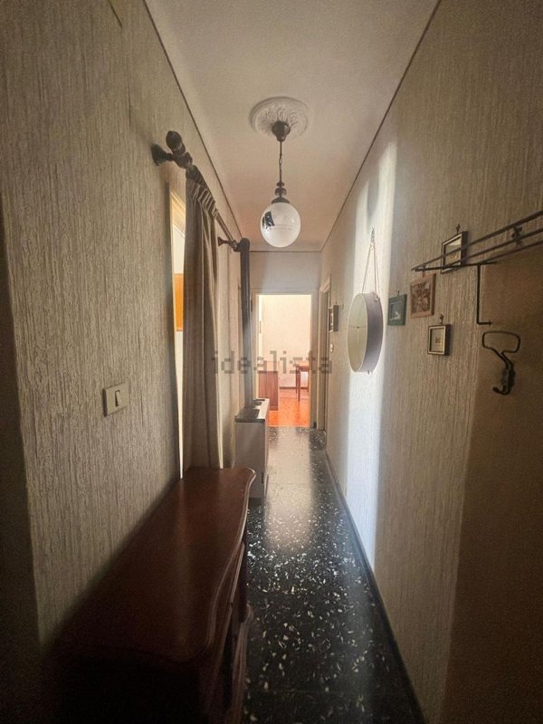 appartamento in vendita a Savona in zona Centro Storico