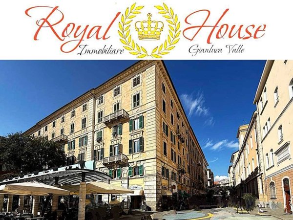 negozio in vendita a Savona in zona Centro Storico