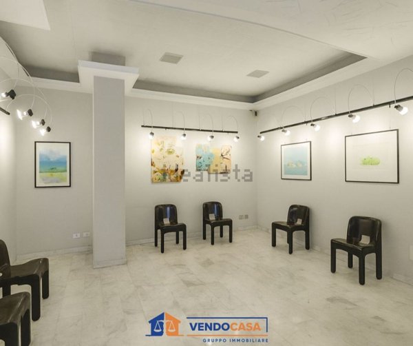 ufficio in vendita a Savona in zona Centro Storico