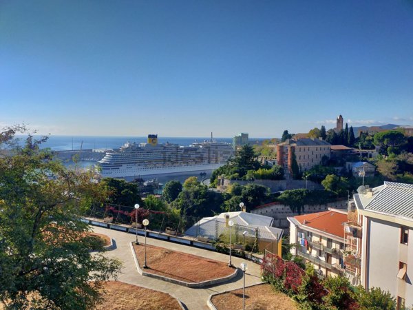 appartamento in vendita a Savona