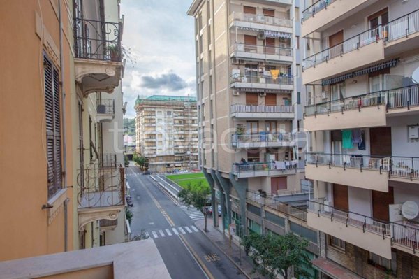 appartamento in vendita a Savona in zona Centro Storico