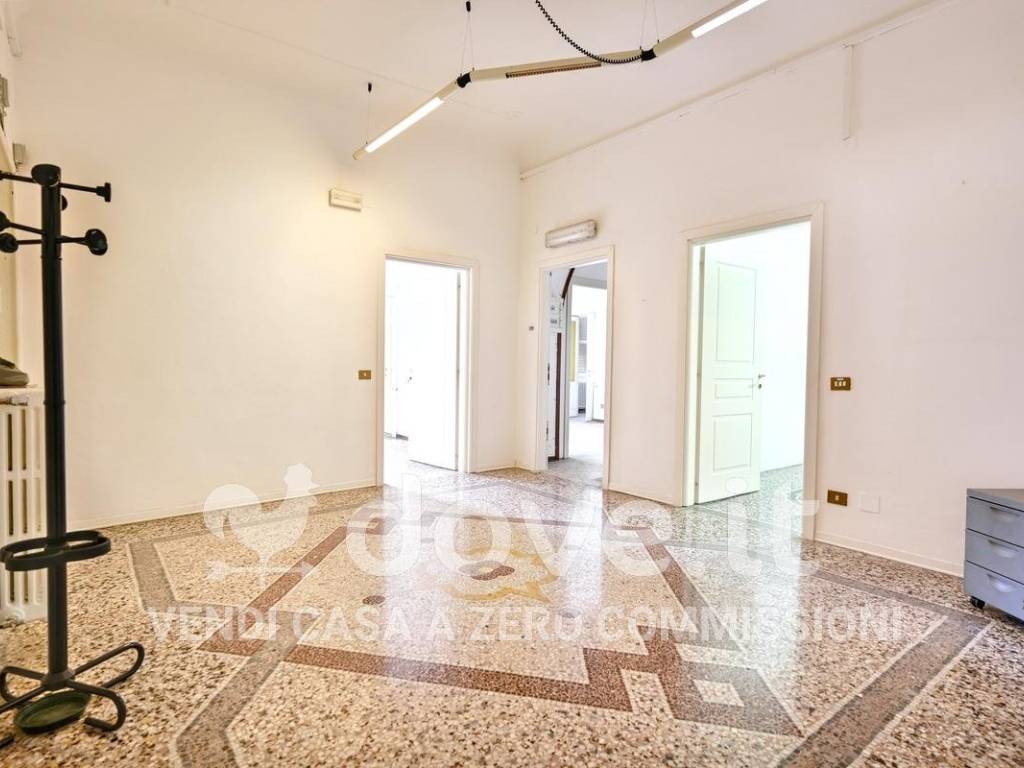 appartamento in vendita a Savona in zona Centro Storico