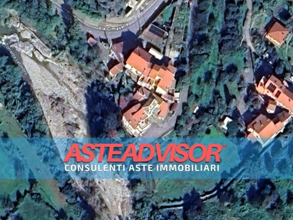 appartamento in vendita a Savona in zona Santuario