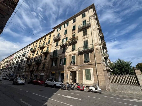 appartamento in vendita a Savona in zona Centro Storico