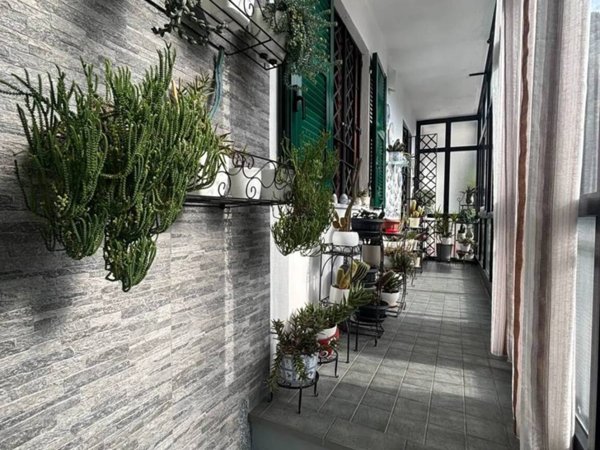 appartamento in vendita a Savona in zona Santuario