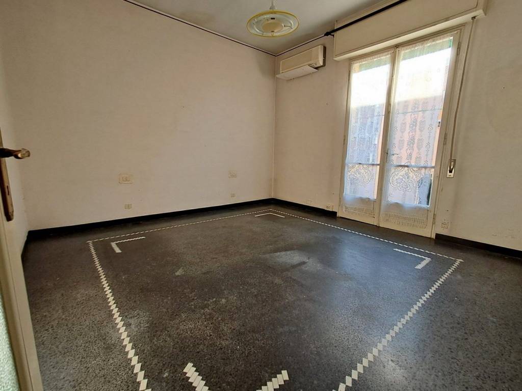 appartamento in vendita a Savona in zona Centro Storico