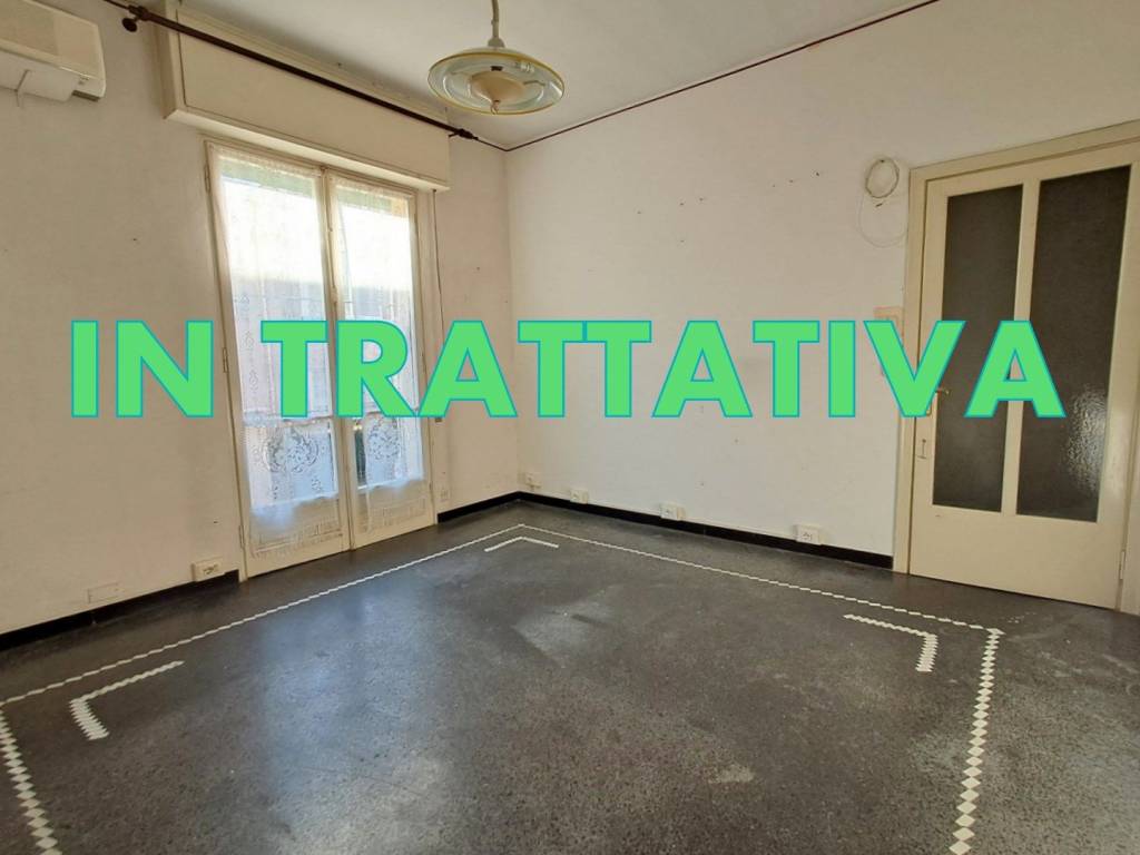 appartamento in vendita a Savona in zona Centro Storico
