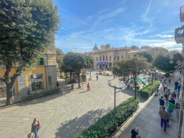 appartamento in vendita a Savona in zona Centro Storico