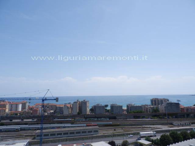 appartamento in vendita a Savona