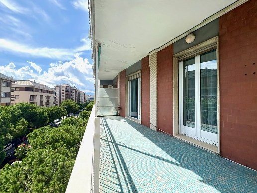 appartamento in vendita a Savona in zona Centro Storico