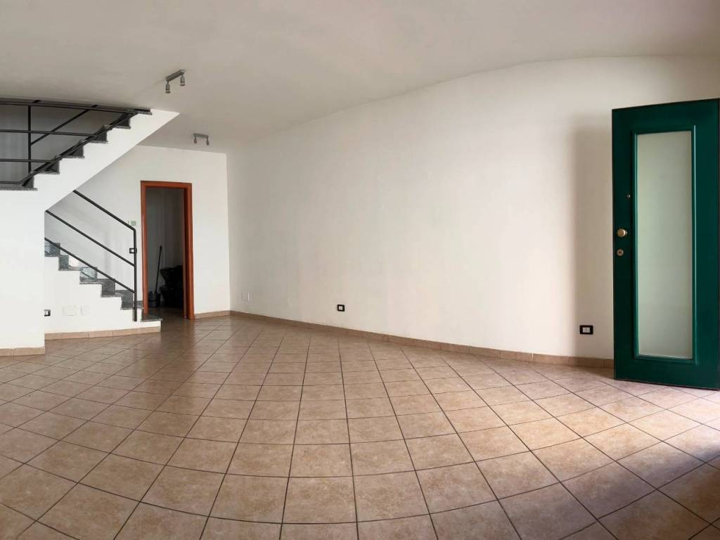 casa indipendente in vendita a Savona