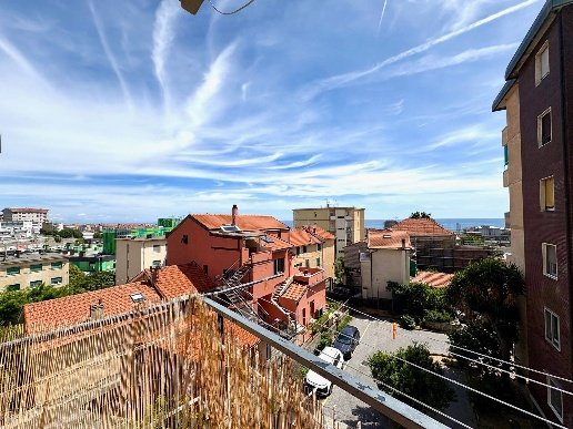 appartamento in vendita a Savona in zona Centro Storico