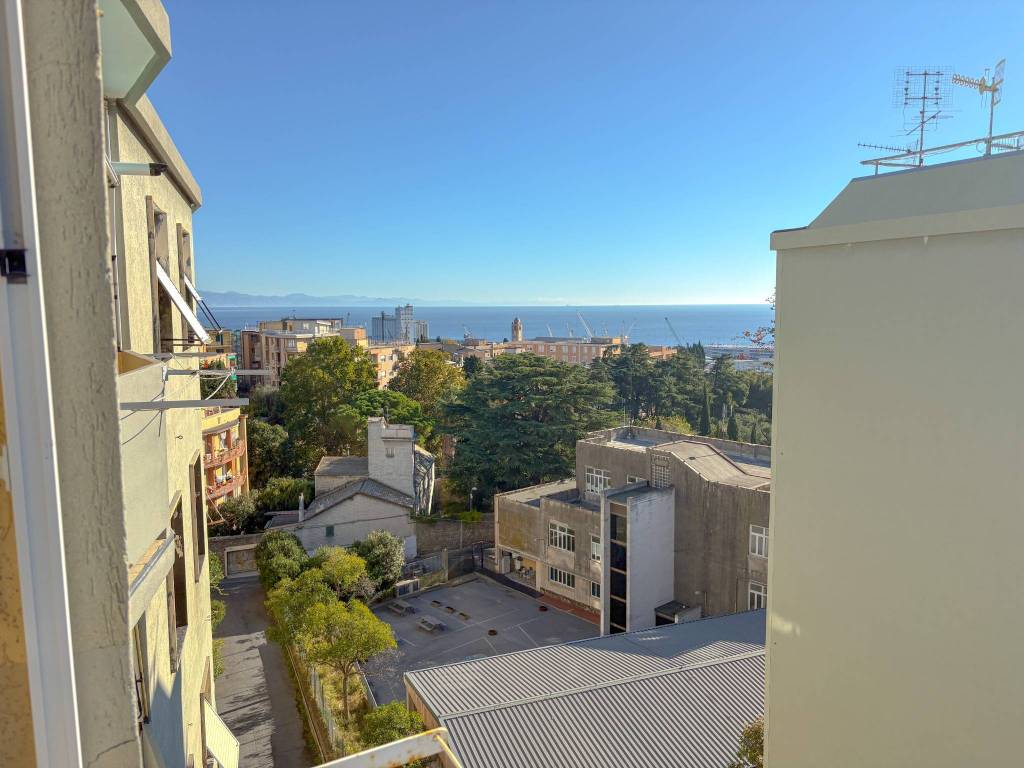 appartamento in vendita a Savona