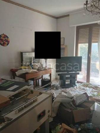 appartamento in vendita a Savona in zona Centro Storico