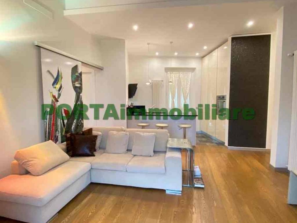 appartamento in vendita a Savona in zona Centro Storico