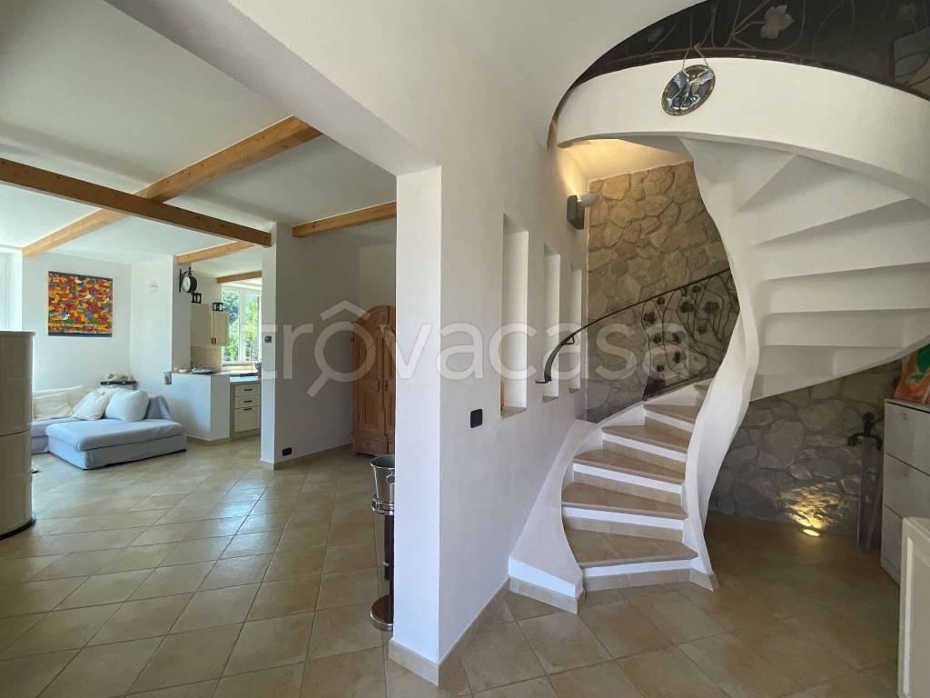 casa indipendente in vendita a Savona