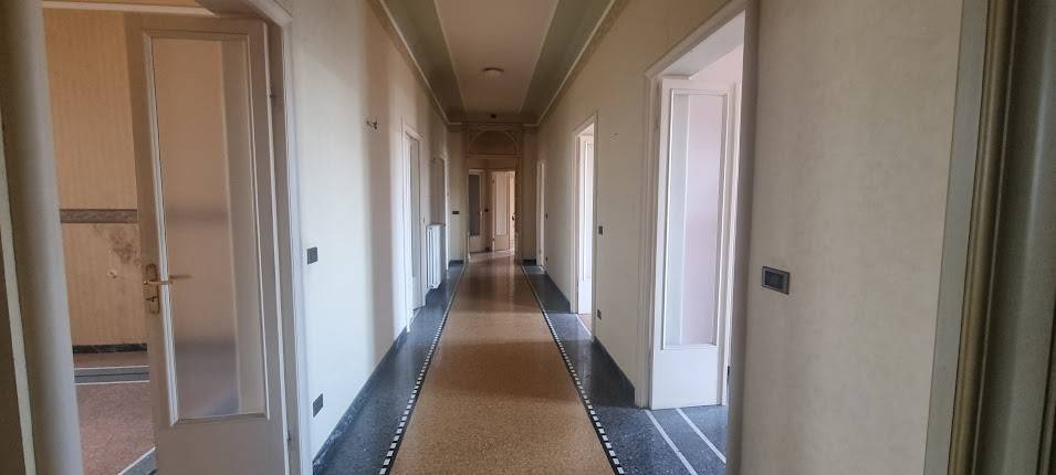 appartamento in vendita a Savona in zona Centro Storico