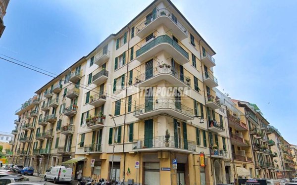 appartamento in vendita a Savona in zona Centro Storico