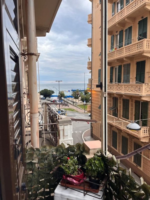 appartamento in vendita a Savona