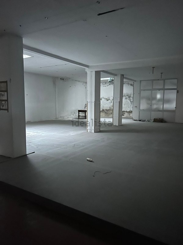 locale di sgombero in vendita a Savona