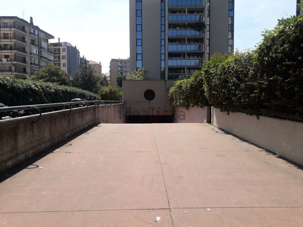 locale di sgombero in vendita a Savona