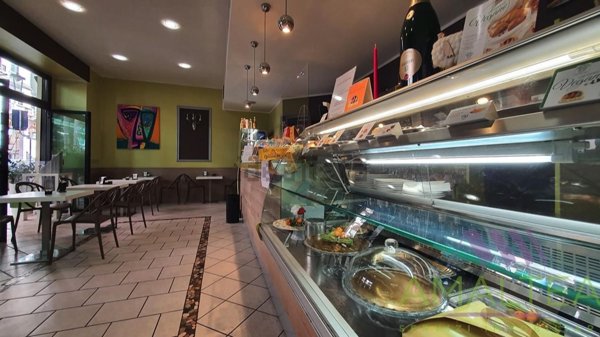 negozio in vendita a Savona