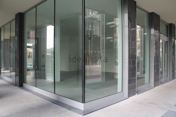 negozio in vendita a Savona