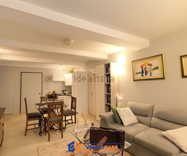 appartamento in vendita a Savona in zona Centro Storico