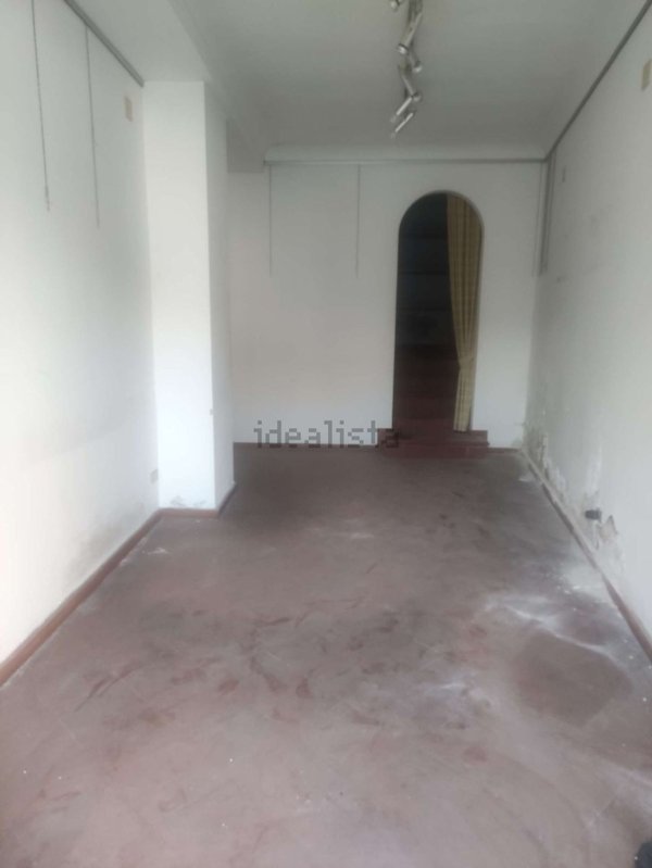 locale di sgombero in vendita a Savona