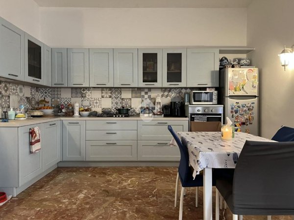 appartamento in vendita a Savona in zona Centro Storico