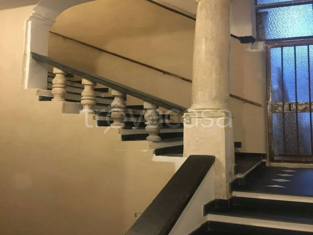 ufficio in vendita a Savona in zona Centro Storico