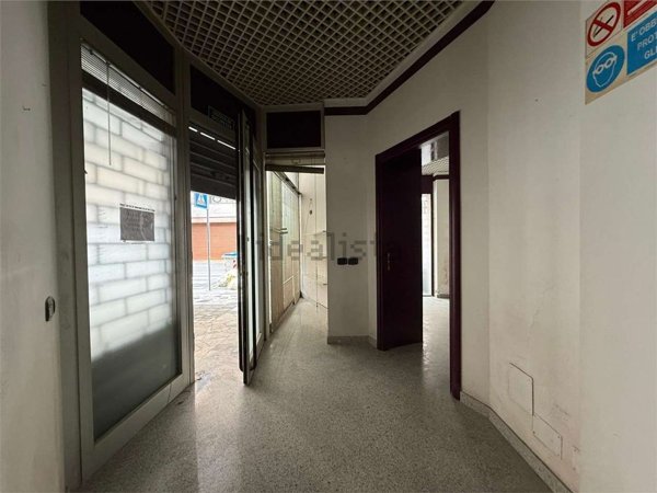 negozio in vendita a Savona in zona Centro Storico