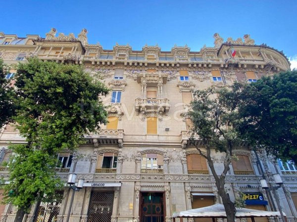 appartamento in vendita a Savona in zona Centro Storico