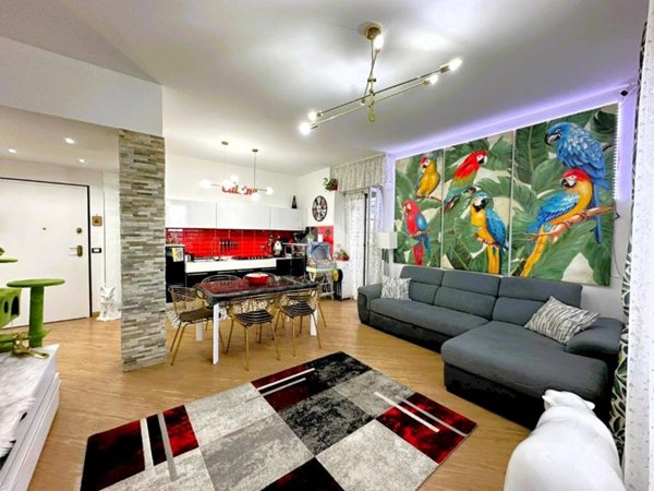 appartamento in vendita a Savona in zona Centro Storico