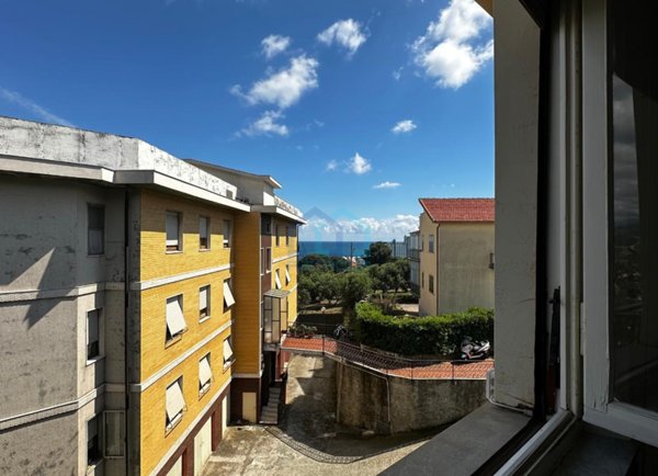 appartamento in vendita a Savona in zona Centro Storico