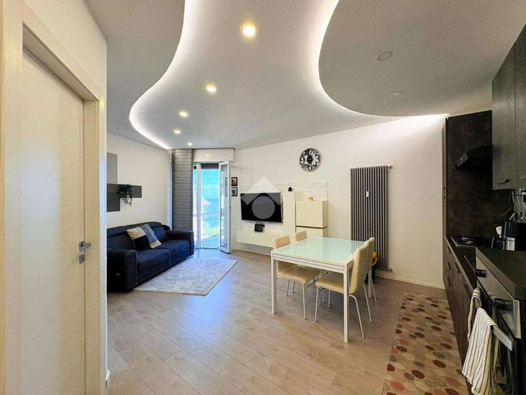 appartamento in vendita a Savona in zona Centro Storico