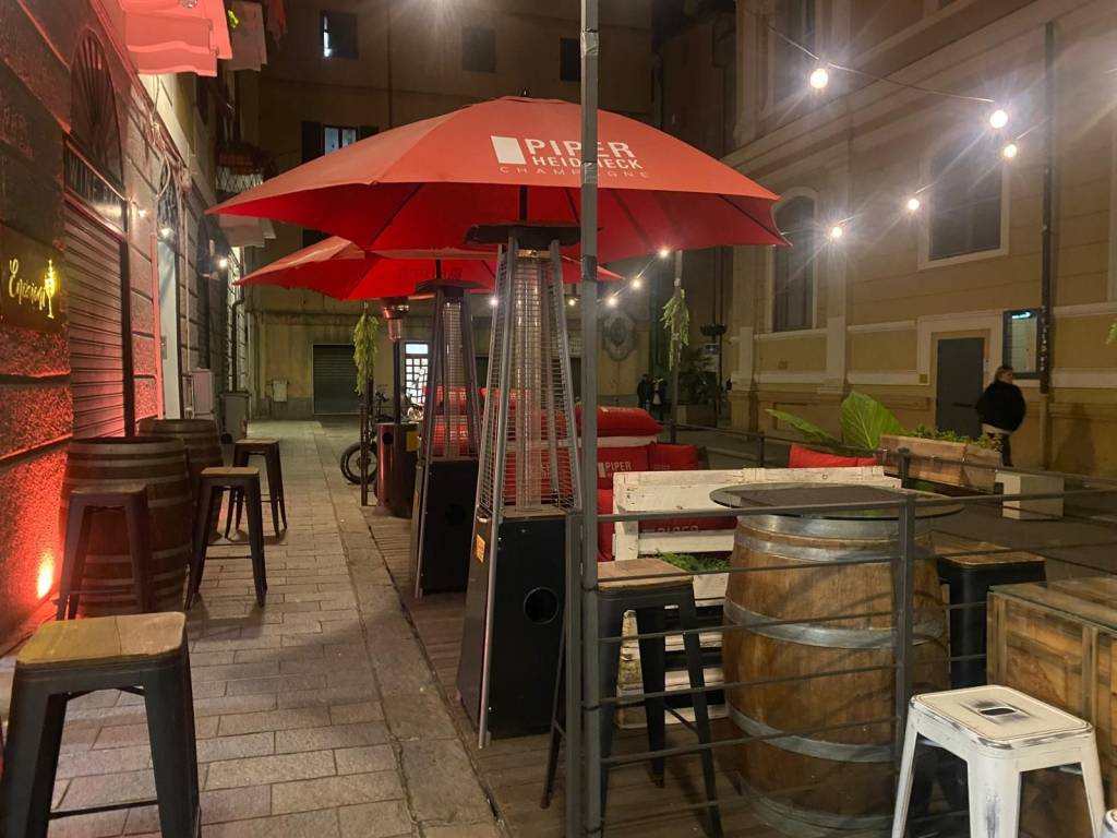 negozio in vendita a Savona in zona Centro Storico